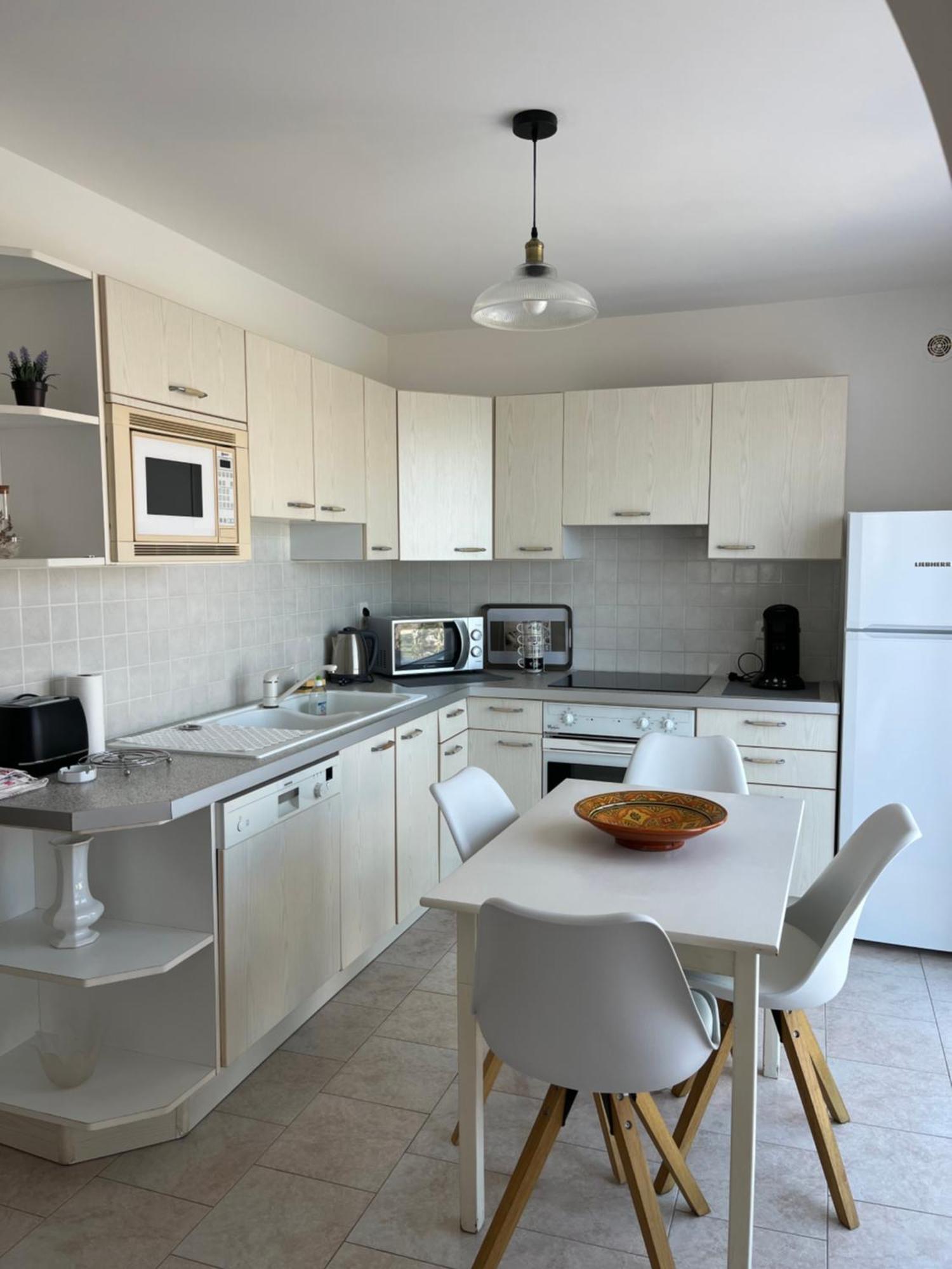 Appartement Rez De Villa LʼÎle-Rousse Buitenkant foto